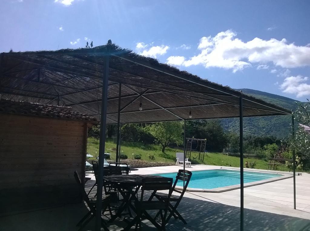 Gite "Bois-Mariage" Mollans-sur-Ouveze Bilik gambar
