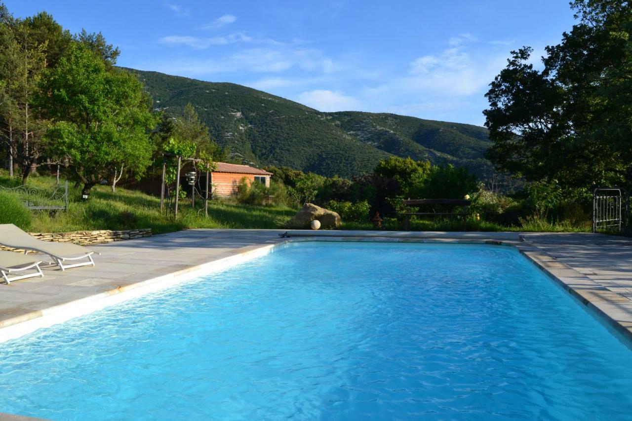 Gite "Bois-Mariage" Mollans-sur-Ouveze Luaran gambar